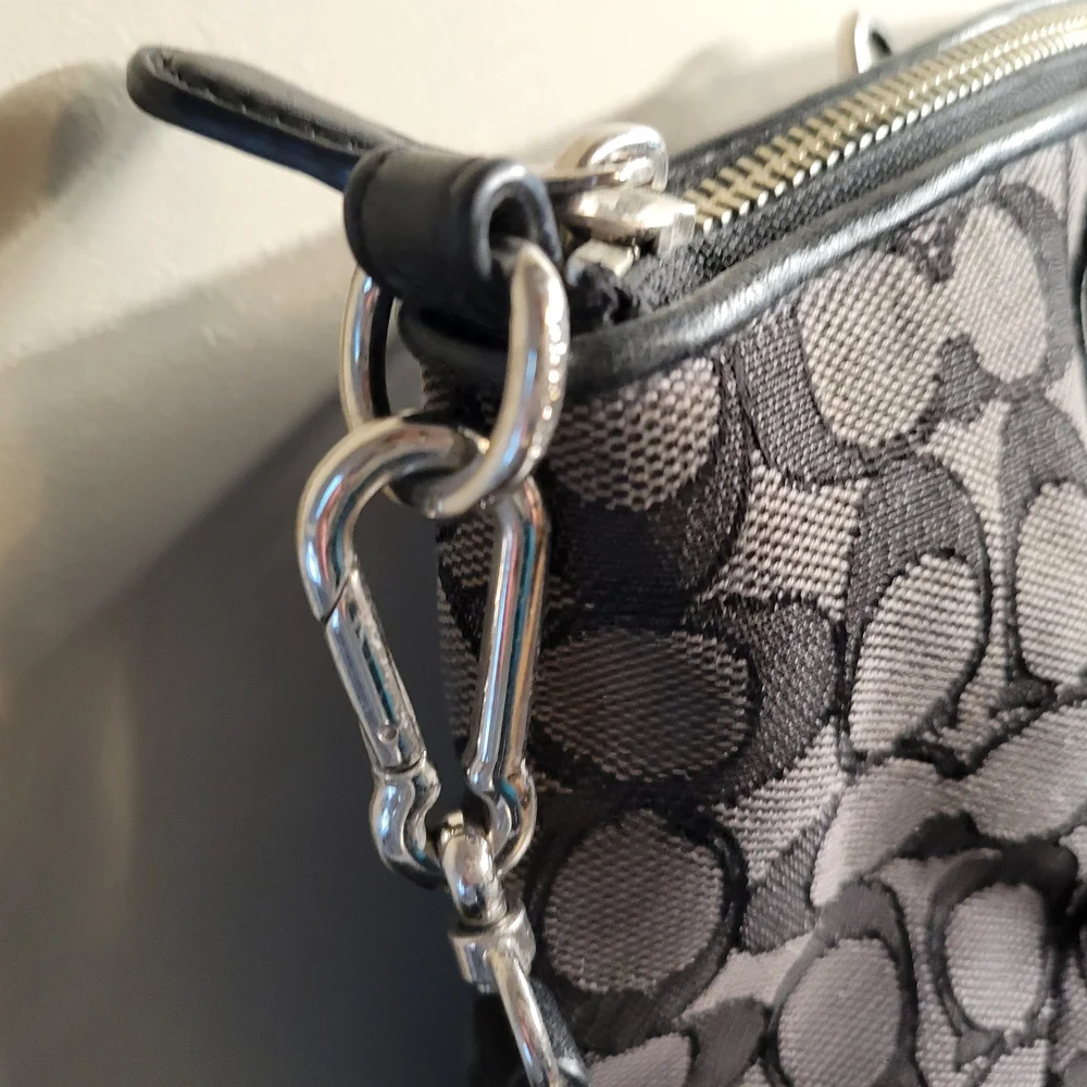 Coach Signature Gray Handbag - Picture 4 of 13